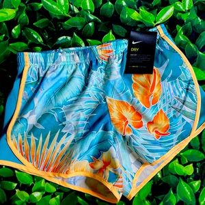 Nike Dry Fit Shorts - Girls Medium